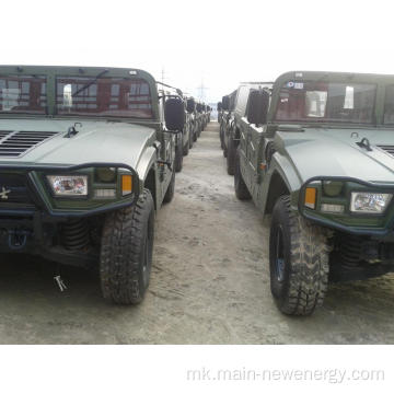 Целиот терен SUV за армија или посебна намена